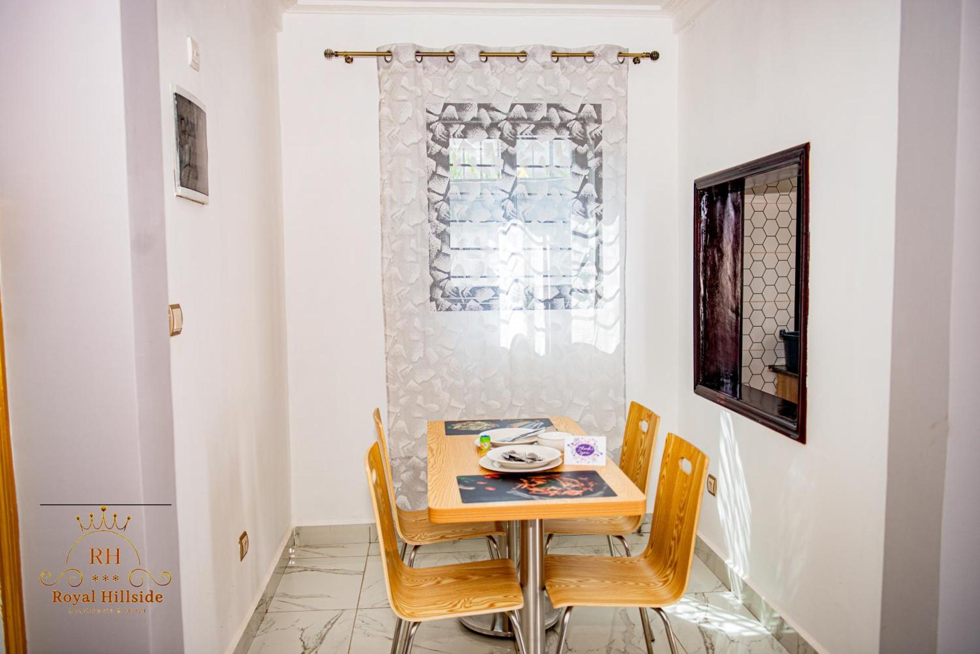 Royal Hillside Apartments And Hotels Yaoundé Exterior foto